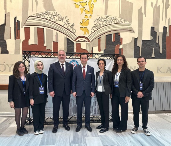 İstanbul Üniversitesi “Dijitalleşen Tedarik Zinciri” temalı 22nci Lojistik Zirvesi’ne katılım sağlandı.
