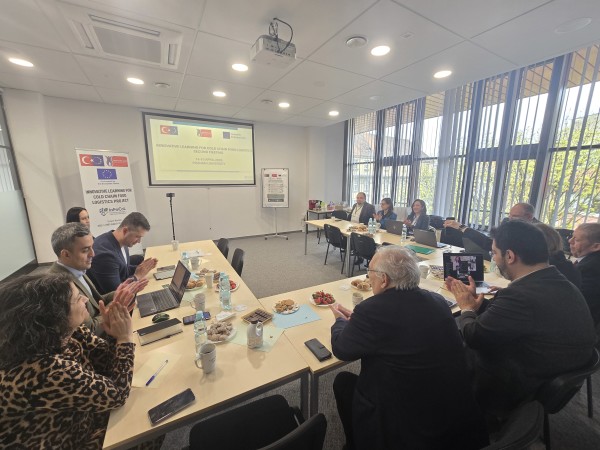 Soğuk Zincir Gıda Lojistiği için Yenilikçi Öğrenim Erasmus+ Projesinin İkinci Toplantısı Polonya Poznan’da Gerçekleştirildi